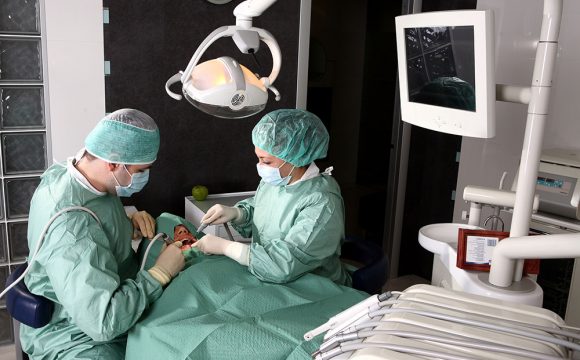 TIPS PARA SUPERAR EL MIEDO AL DENTISTA TIPS PARA SUPERAR EL MIEDO AL DENTISTA